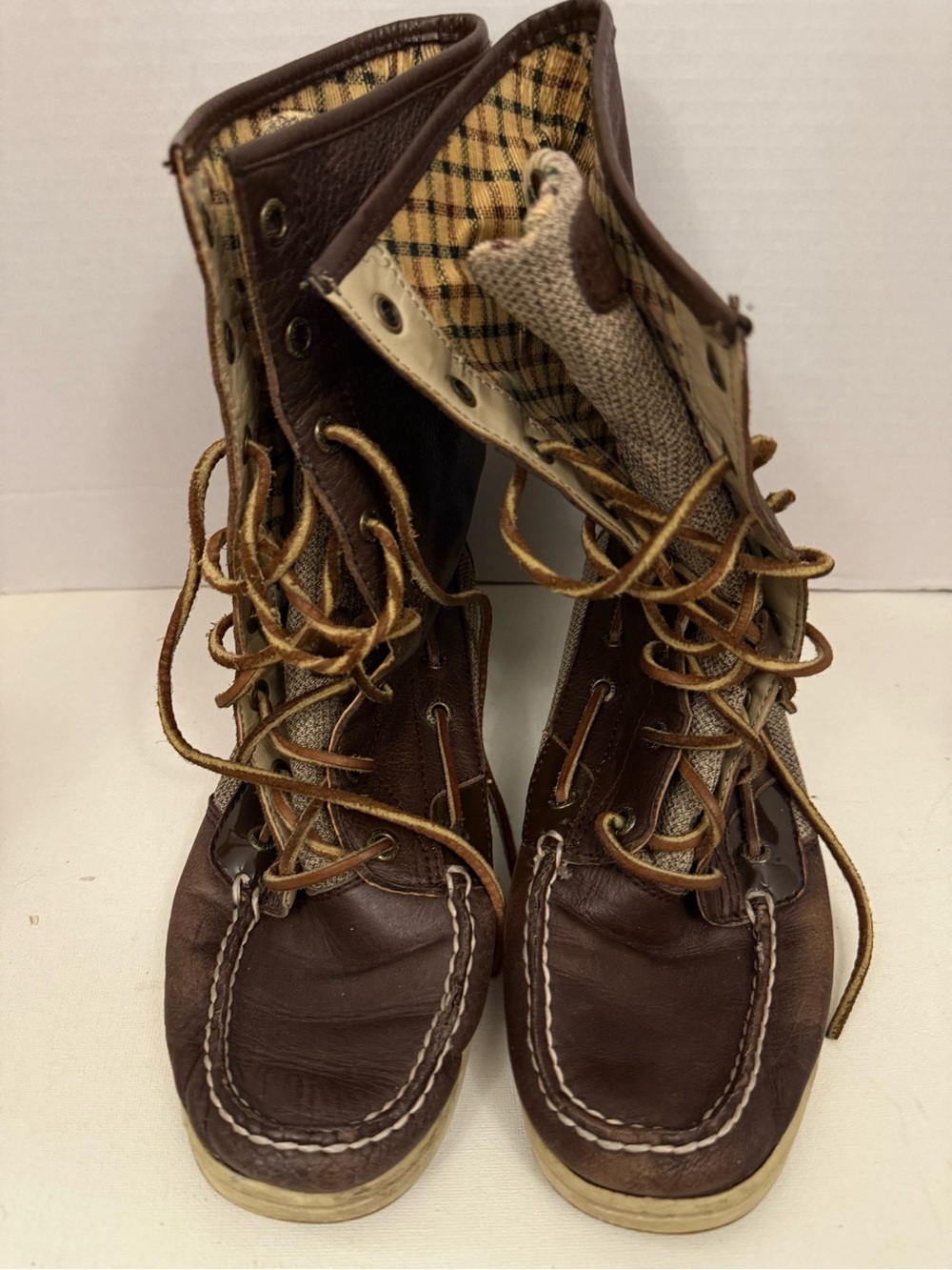 Sperry Brown Leather Moc Toe Boat Shoe with Plaid Lining